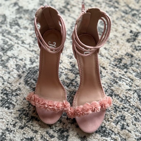 Shoes - Elegant Pink Floral Women's Heels